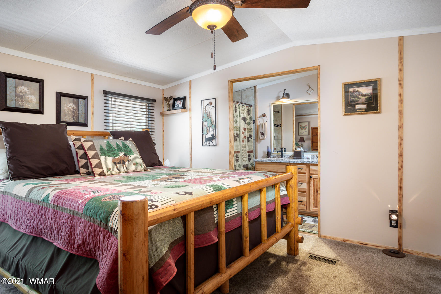 3596 Timberlake Drive, Unit 1 Overgaard, AZ 85933 - Photo 11 of 34