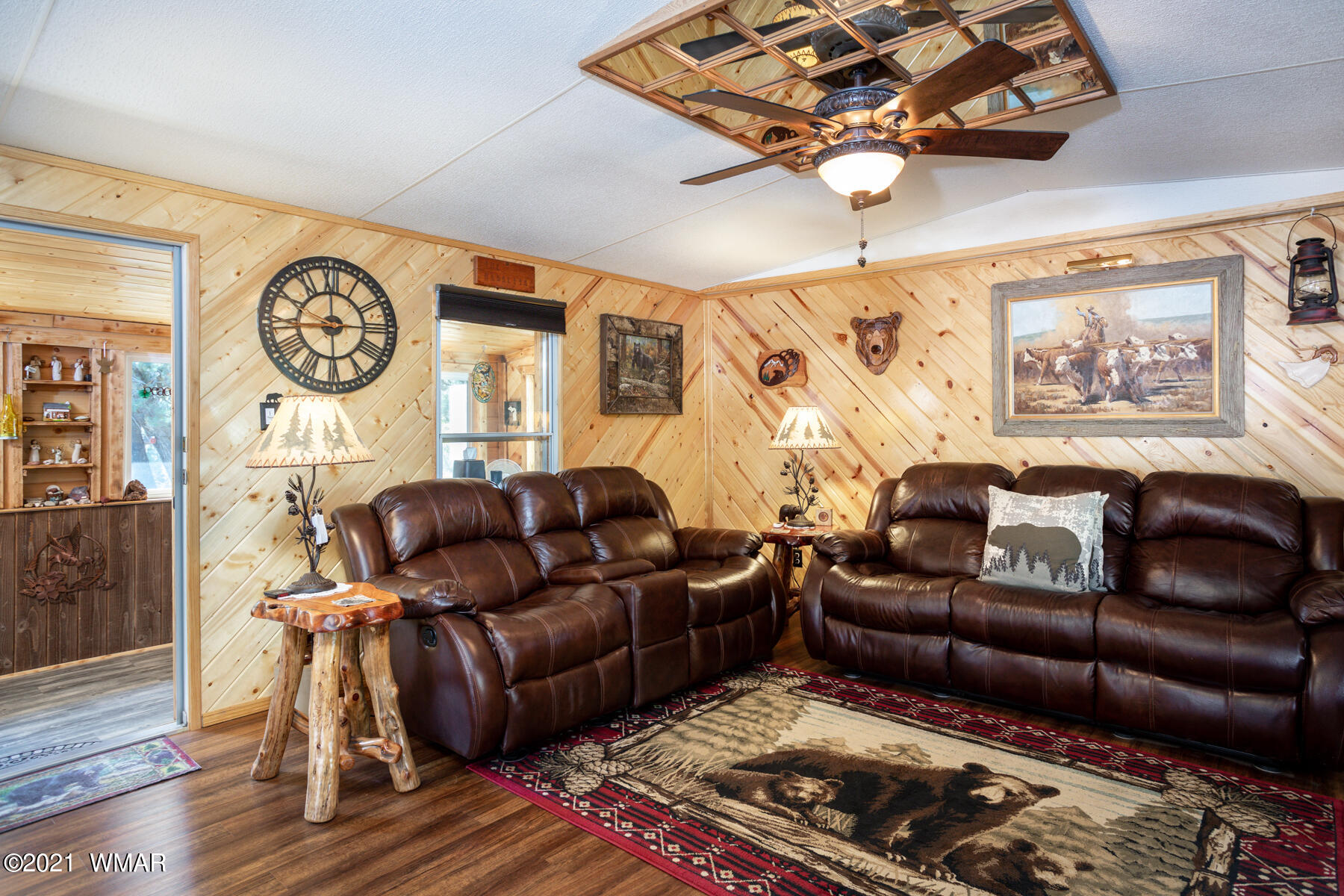 3596 Timberlake Drive, Unit 1 Overgaard, AZ 85933 - Photo 2 of 34