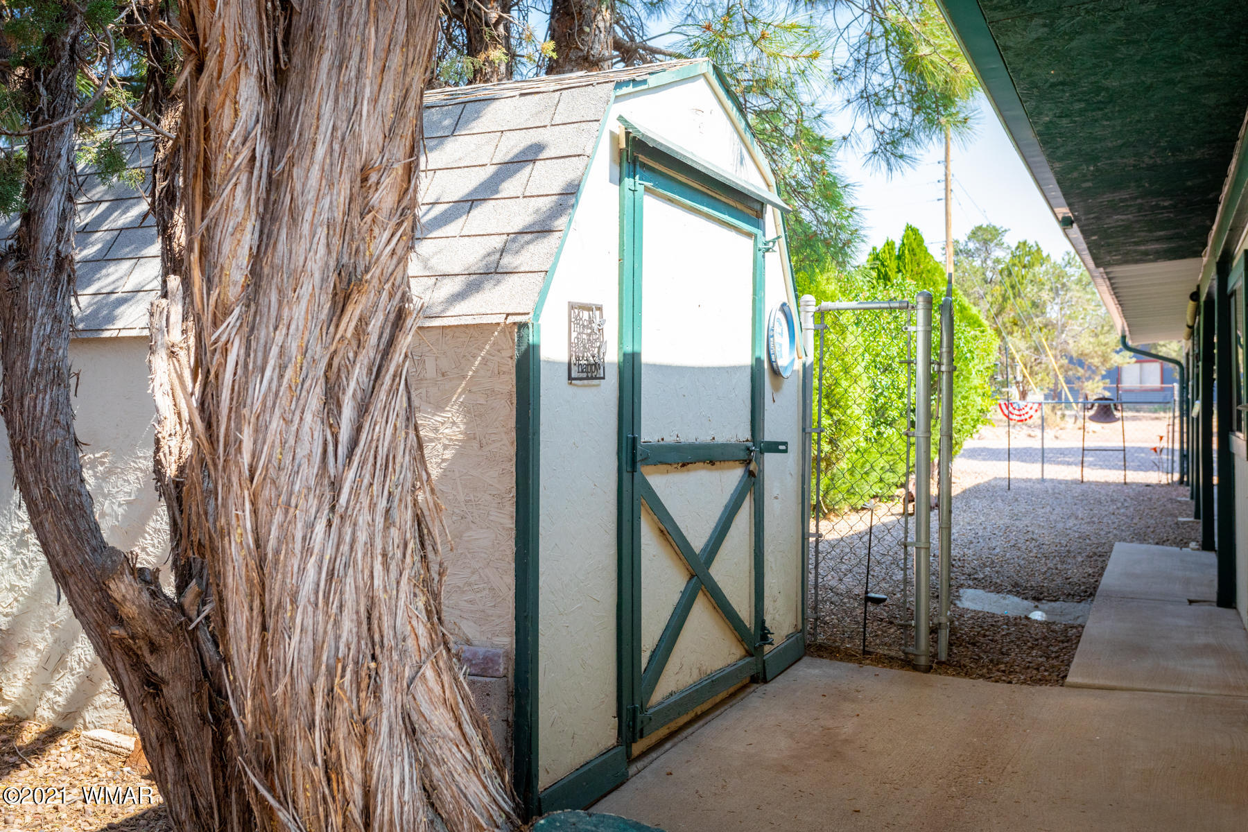 3596 Timberlake Drive, Unit 1 Overgaard, AZ 85933 - Photo 33 of 34