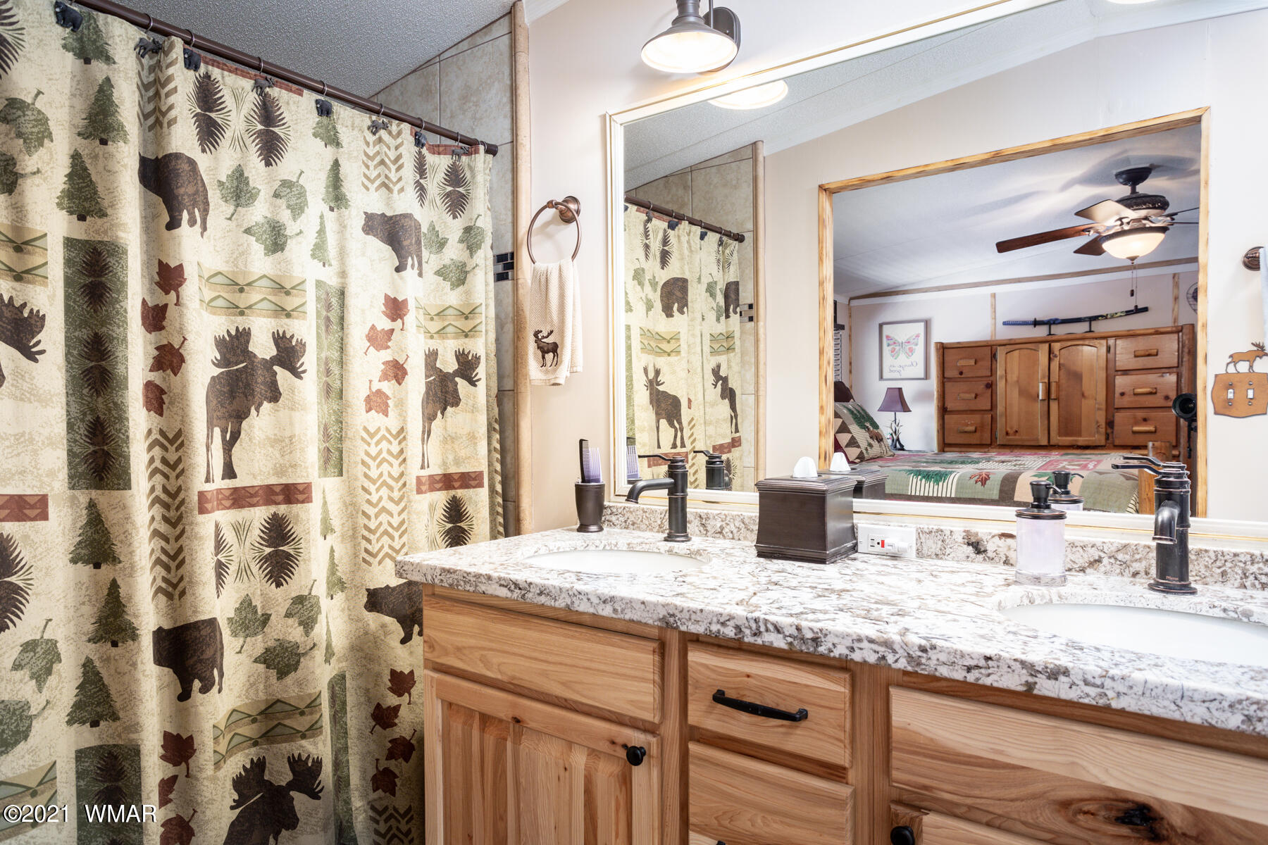 3596 Timberlake Drive, Unit 1 Overgaard, AZ 85933 - Photo 9 of 34