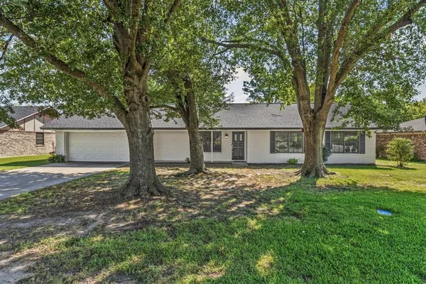 $2,100 | 221 Azalea Lane, Sulphur Springs, TX 75482