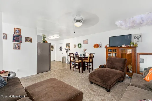 $599,000 | 6161 East Menser Avenue, Athol, ID 83801