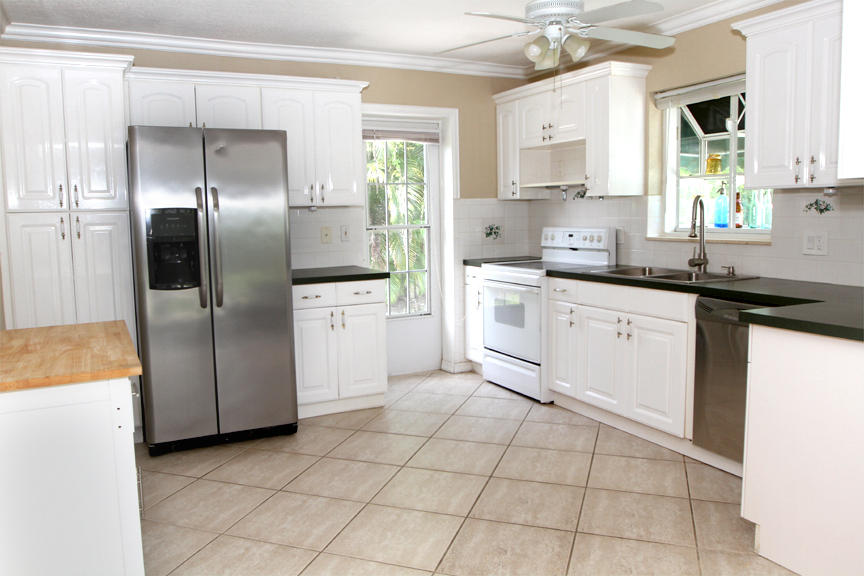 99 Southwest 12th Avenue Boca Raton, FL 33486 - Photo 5 of 21 IMG_8627