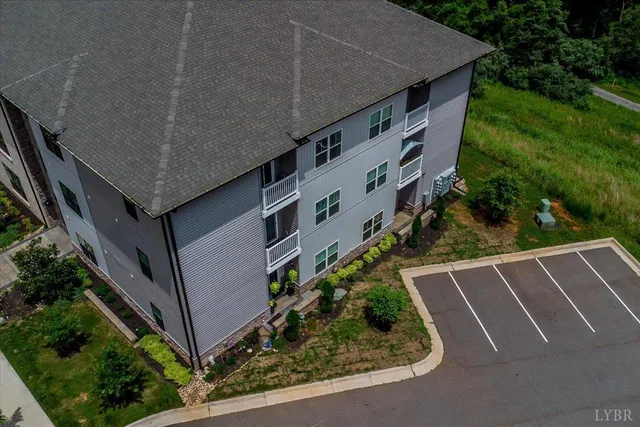 $255,000 | 1300 Stoney Ridge Boulevard, Unit 208, Forest, VA 24551