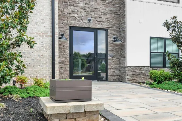 $255,000 | 1300 Stoney Ridge Boulevard, Unit 208, Forest, VA 24551