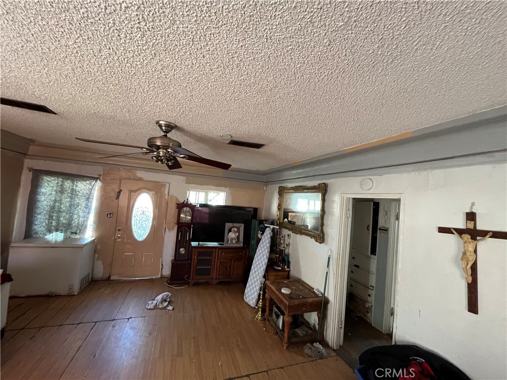 45639 King Street Indio, CA 92201 - Photo 12 of 28 a view of a livingroom with furniture and windows