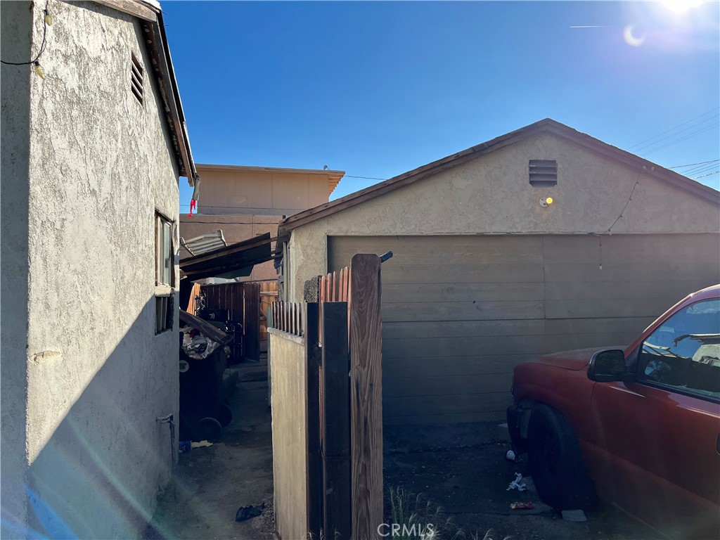 45639 King Street Indio, CA 92201 - Photo 7 of 28 a view of storage and utility room
