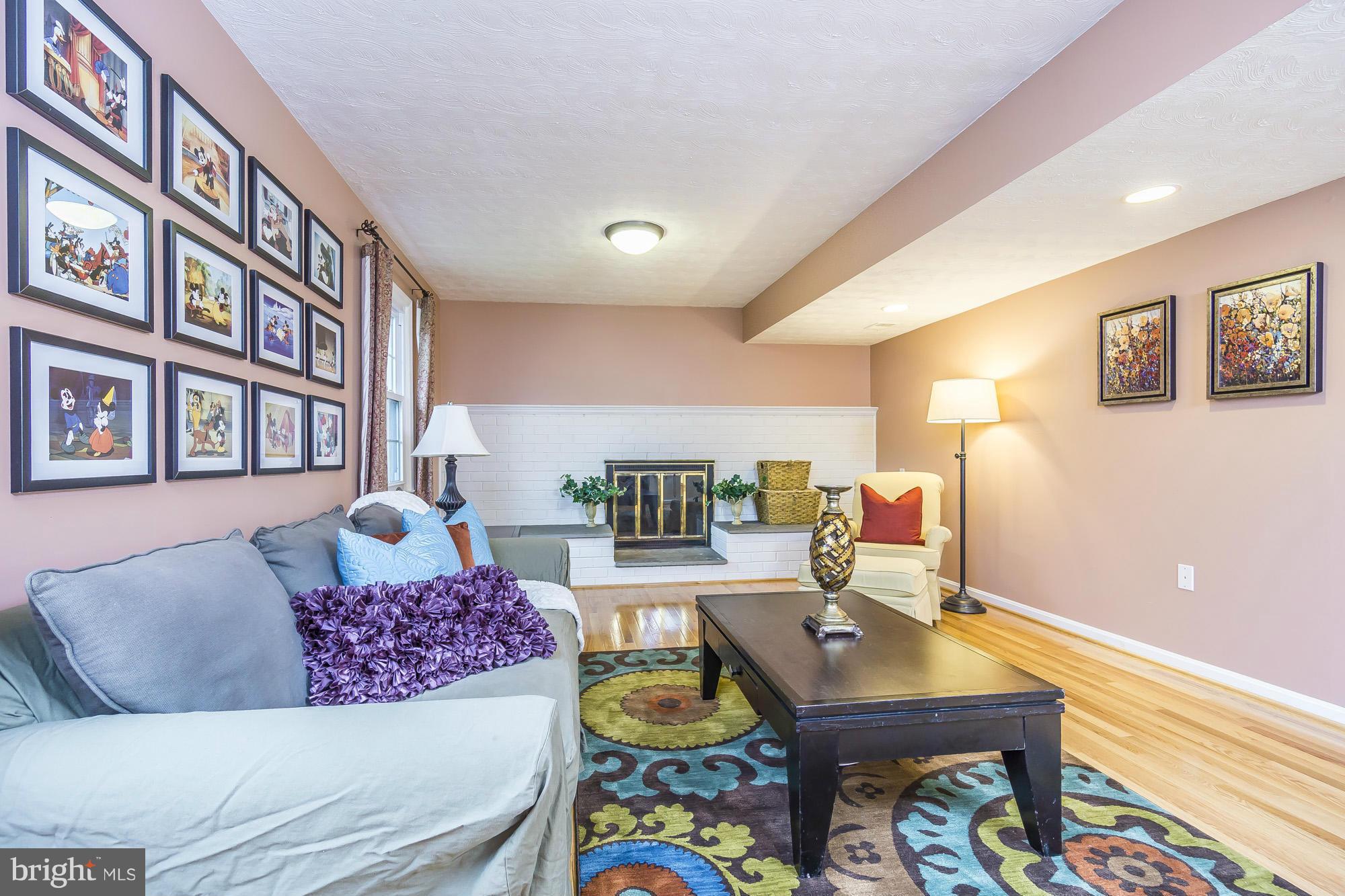 1648 Winding Waye Lane Silver Spring, MD 20902 - Photo 21 of 30 Family Room