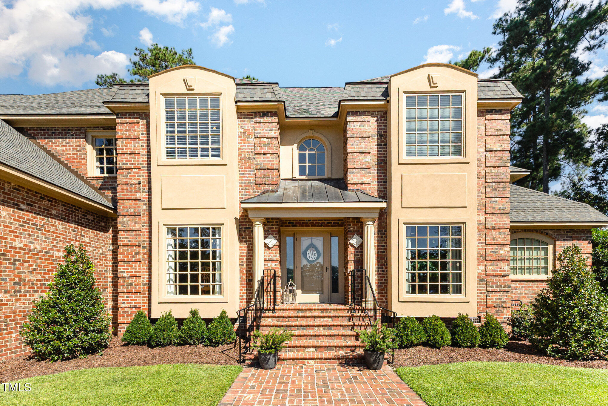 1160 Country Club Road Smithfield, NC 27577 - Photo 6 of 95 007_kv0a1138-edit_566