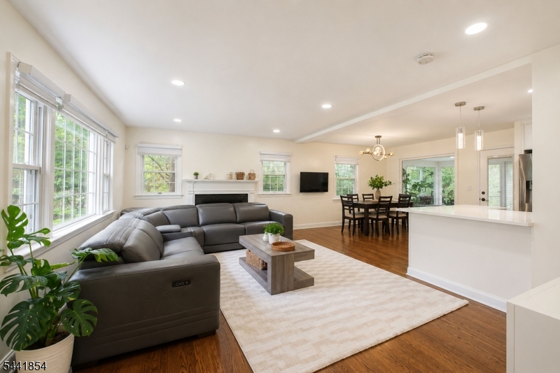 71 Willoughby Road Fanwood, NJ 07023 - Photo 12 of 34