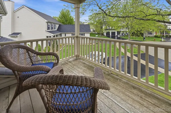 $639,900 | 3219 Larrabee Drive, Geneva, IL 60134