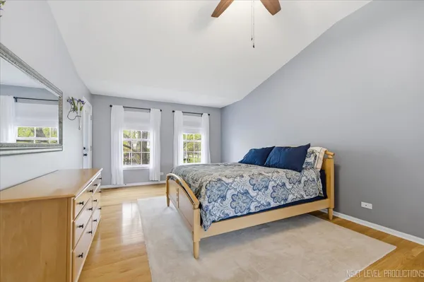 $639,900 | 3219 Larrabee Drive, Geneva, IL 60134