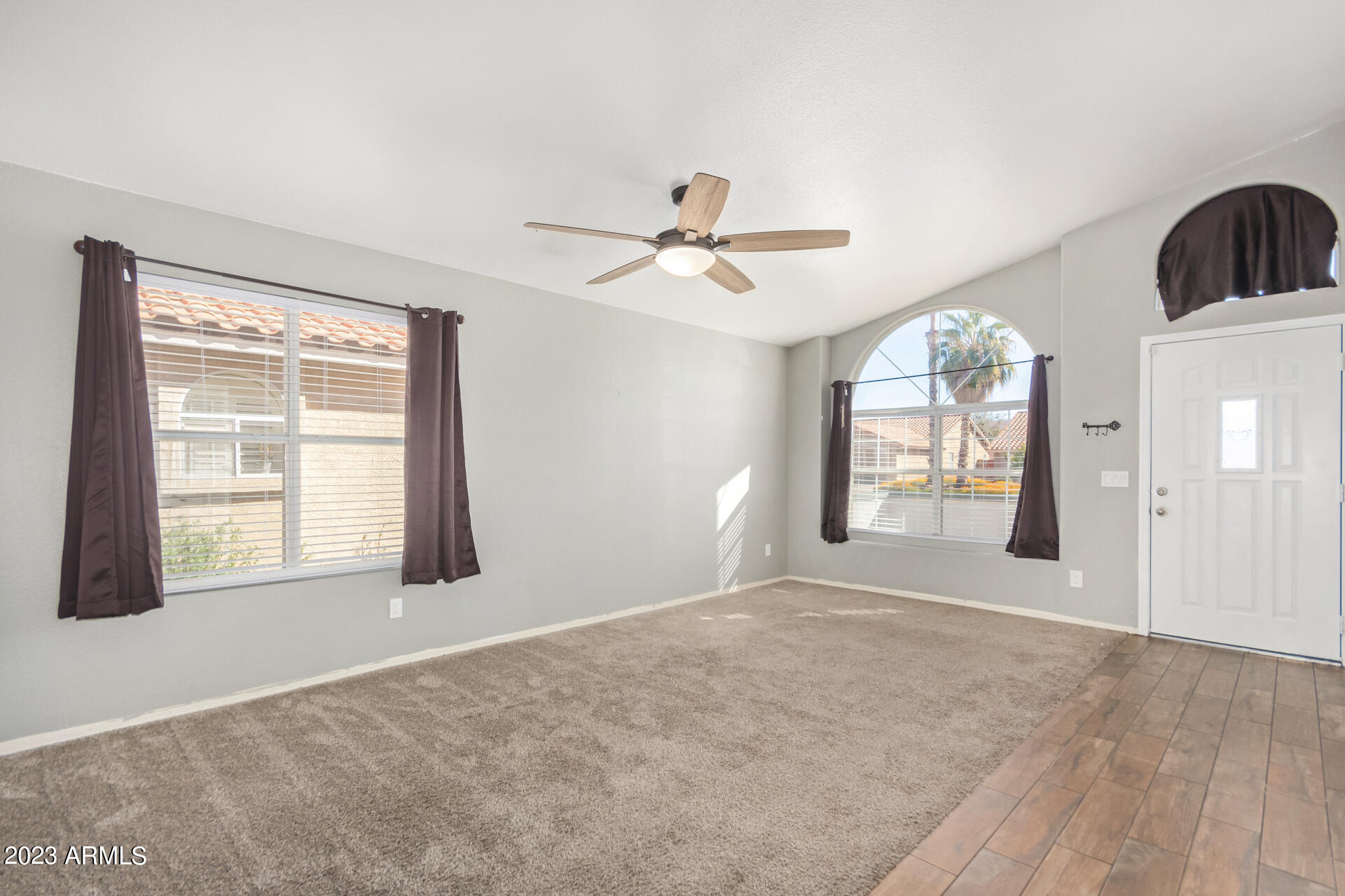 7554 West Calavar Road Peoria, AZ 85381 - Photo 3 of 30 03 - Calavar