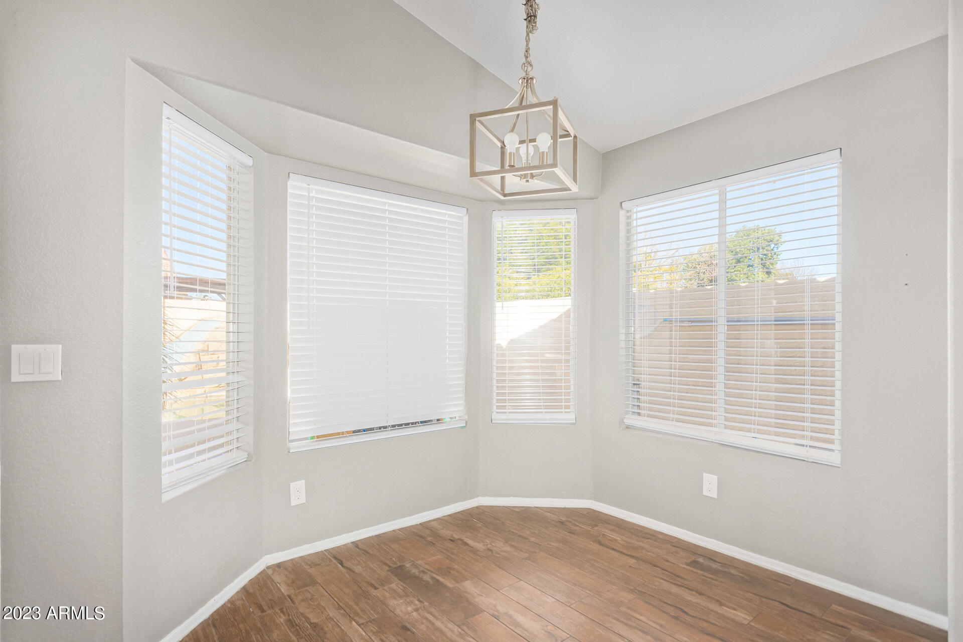 7554 West Calavar Road Peoria, AZ 85381 - Photo 6 of 30 06 - Calavar