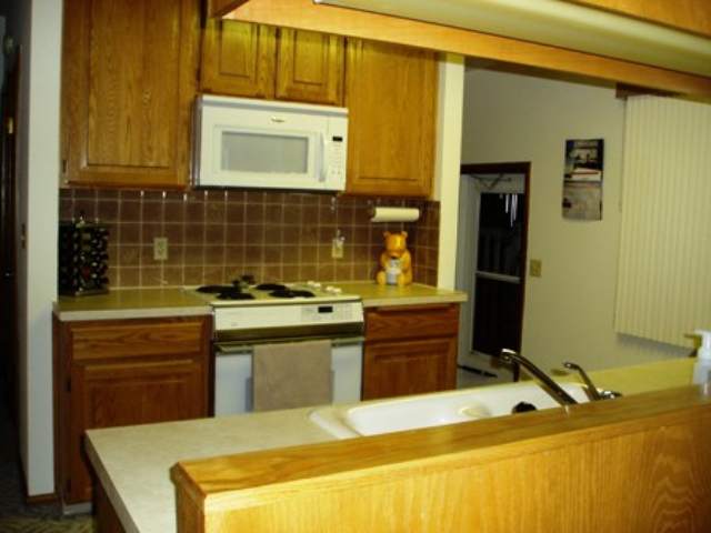 10424 East Chinook Road Spokane Valley, WA 99206 - Photo 3 of 9