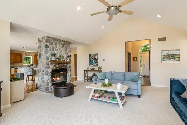 $975,000 | 7805 Cougar Drive, Delton, MI 49046