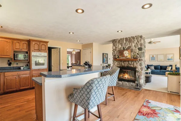$975,000 | 7805 Cougar Drive, Delton, MI 49046