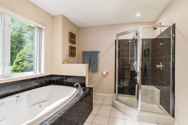 $975,000 | 7805 Cougar Drive, Delton, MI 49046