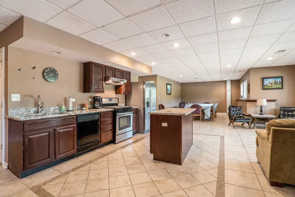 $975,000 | 7805 Cougar Drive, Delton, MI 49046