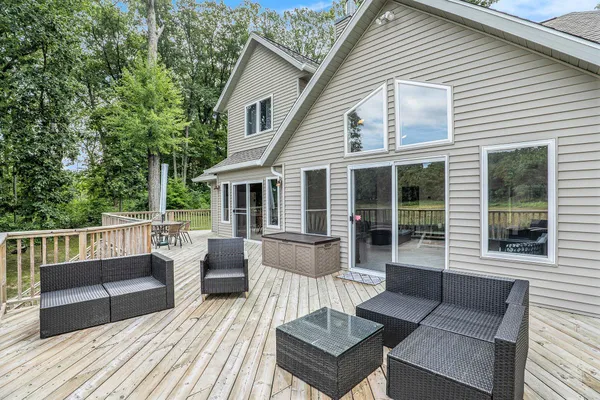 $975,000 | 7805 Cougar Drive, Delton, MI 49046