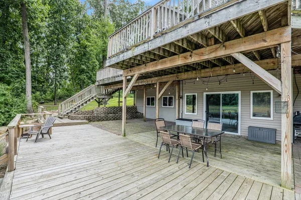 $975,000 | 7805 Cougar Drive, Delton, MI 49046