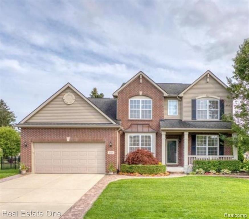 3751 Hogan Circle Rochester Hills, MI 48307 - Photo 1 of 47