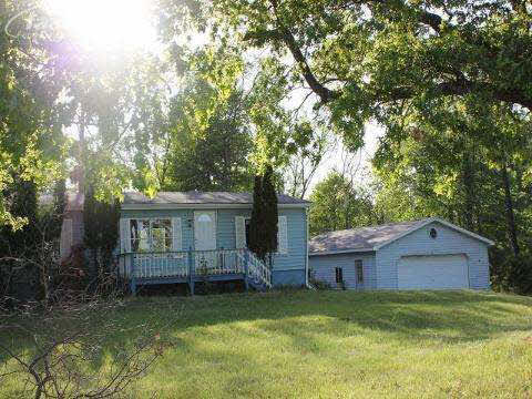 8316 Upton Road Laingsburg, MI 48848 - Photo 2 of 24 20152964-1.JPG