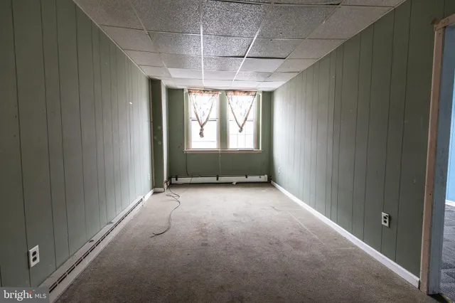 an empty room with closet