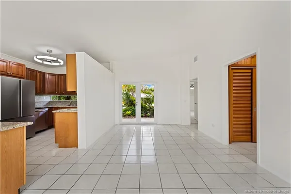 $1,599,000 | 505 Southwest North Carolina Drive, Stuart, FL 34994