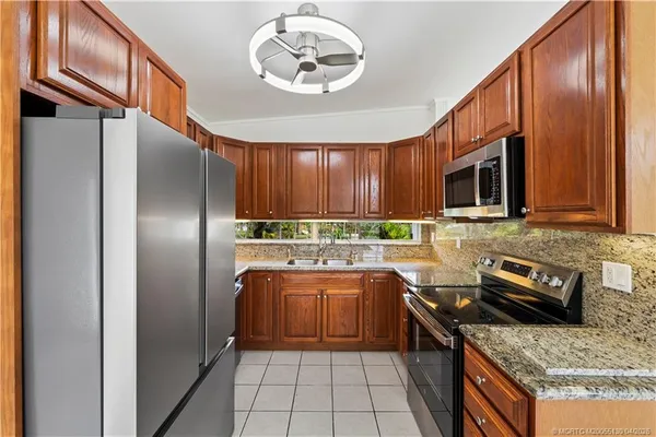 $1,599,000 | 505 Southwest North Carolina Drive, Stuart, FL 34994