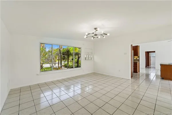 $1,599,000 | 505 Southwest North Carolina Drive, Stuart, FL 34994