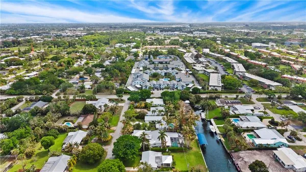 $1,599,000 | 505 Southwest North Carolina Drive, Stuart, FL 34994