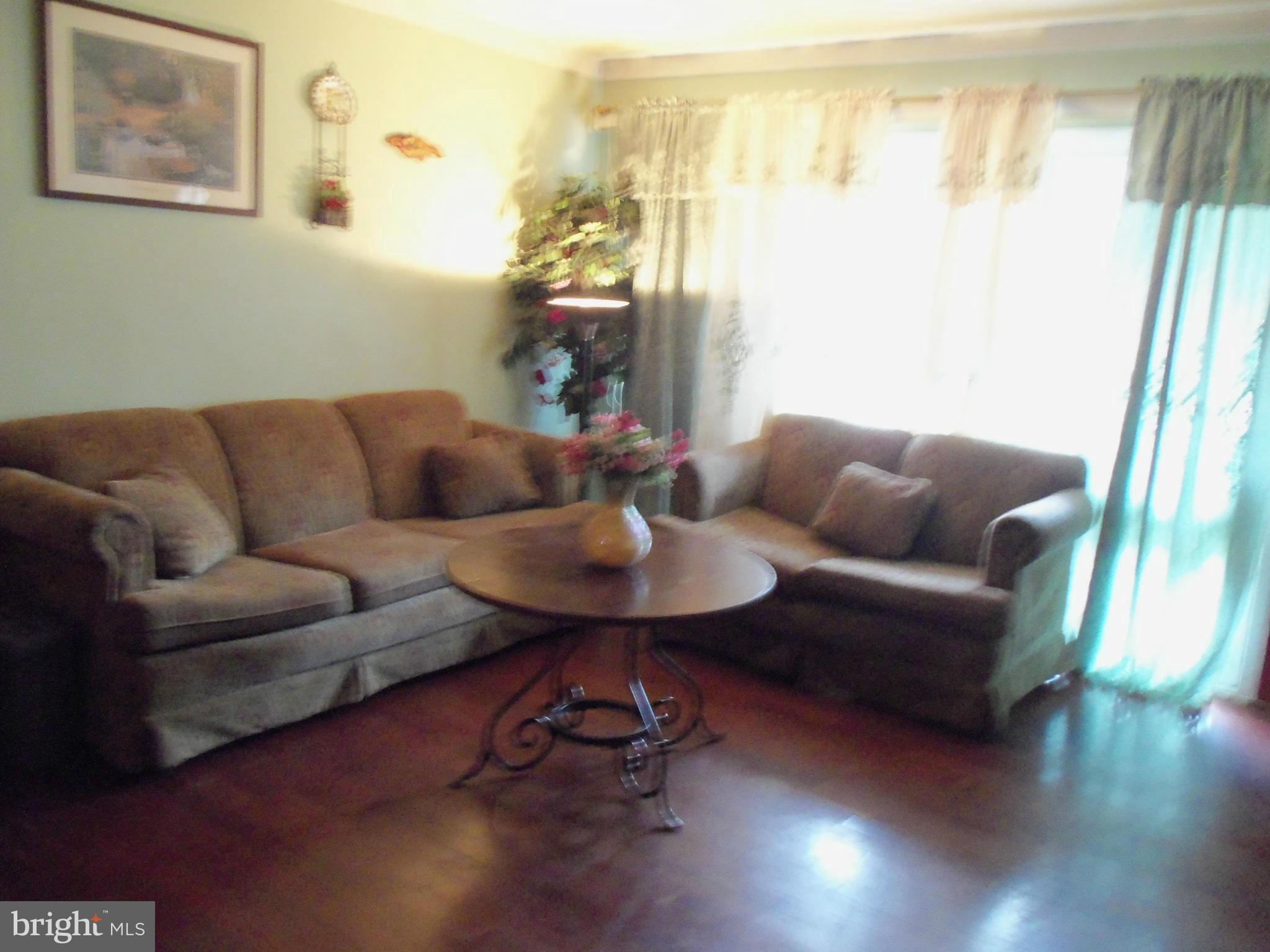 7309 Axton Street Springfield, VA 22151 - Photo 2 of 26 Living Room