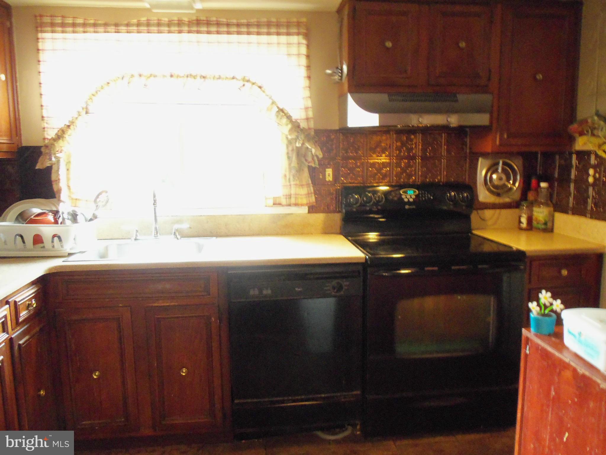 7309 Axton Street Springfield, VA 22151 - Photo 13 of 26 View from Dinning Room