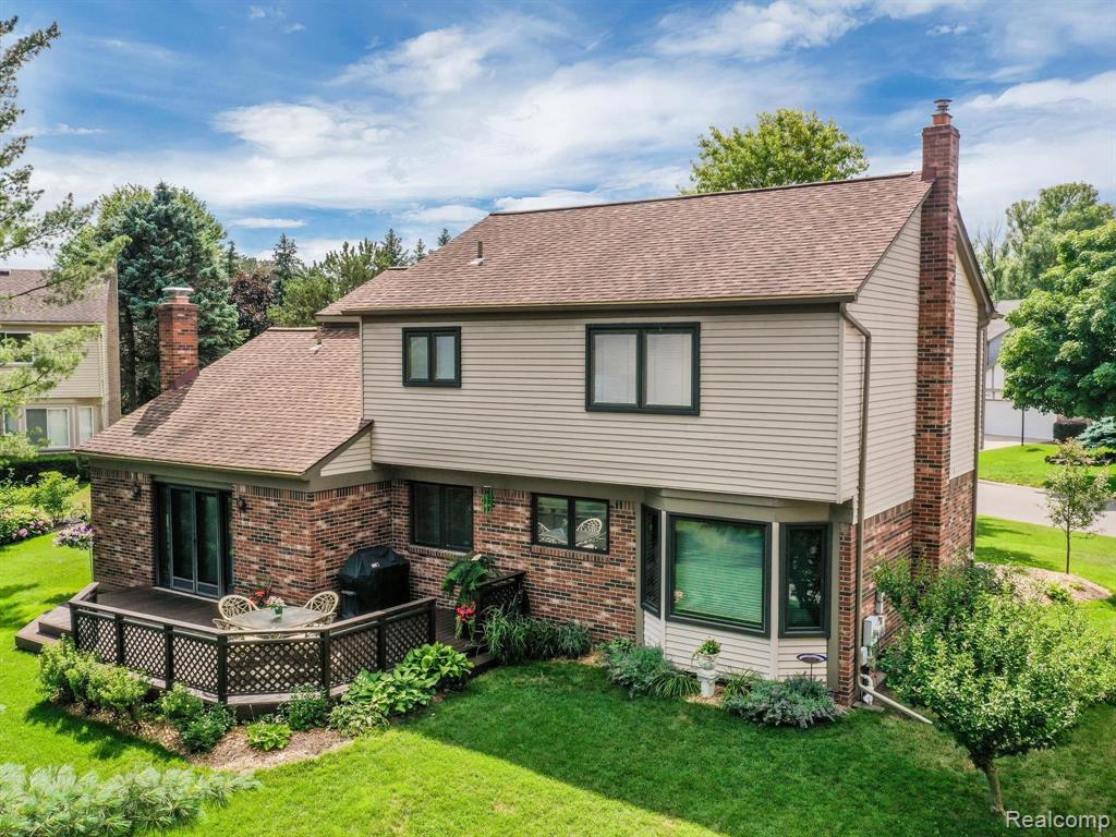 643 Shelley Drive Rochester Hills, MI 48307 - Photo 39 of 46