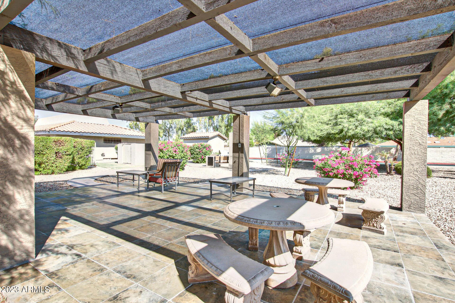1402 East Guadalupe Road, Unit 104 Tempe, AZ 85283 - Photo 8 of 9 Community space
