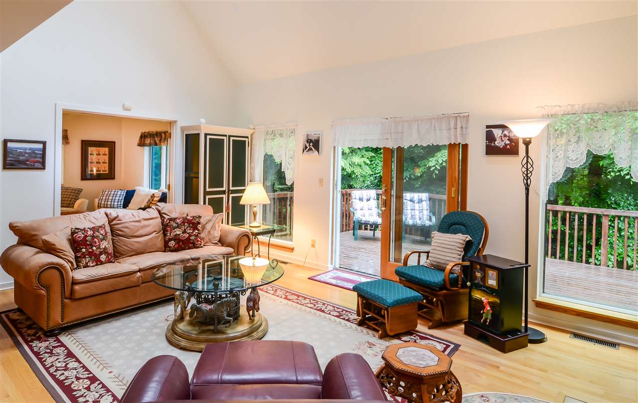 862 Baker Turn Hartford, VT 05059 - Photo 7 of 19 Gallery Image 7