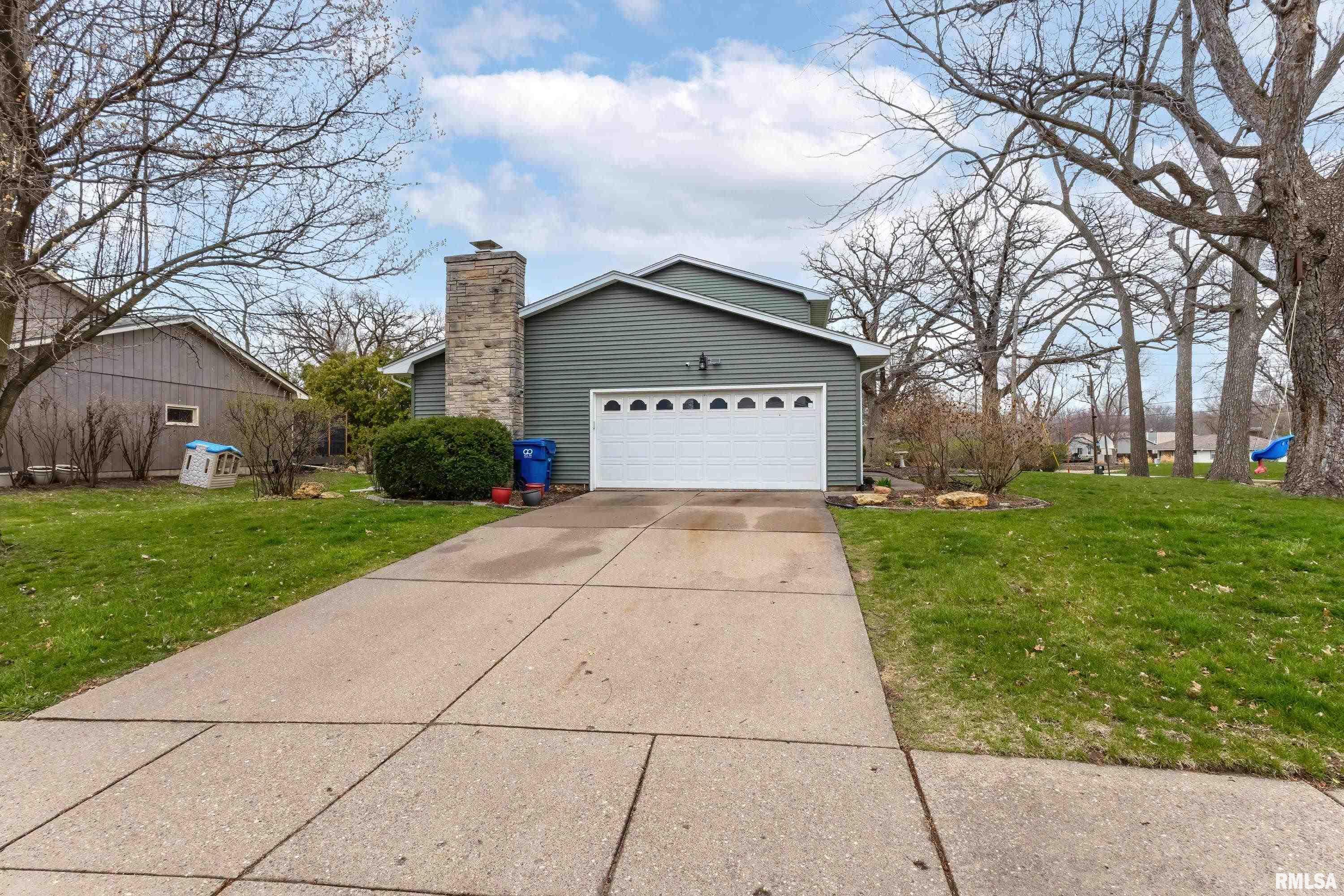 2906 Jersey Ridge Road Davenport, IA 52803 - Photo 3 of 29 Gallery Image 3