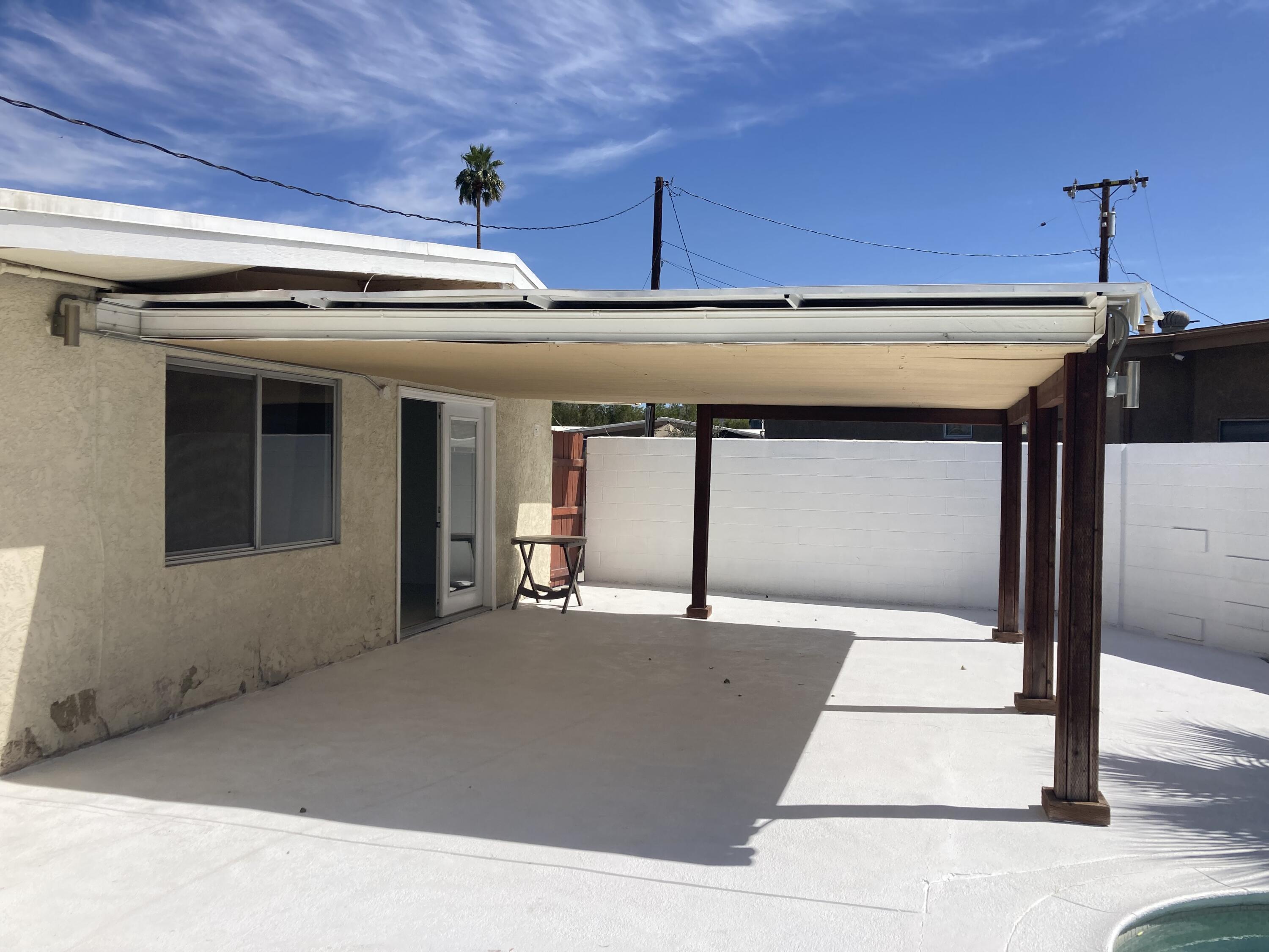 74091 Aster Drive Palm Desert, CA 92260 - Photo 3 of 16 a view of a garage