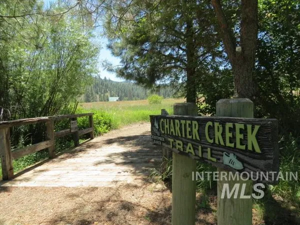 $215,000 | 91 Crosstimber Loop, Garden Valley, ID 83622