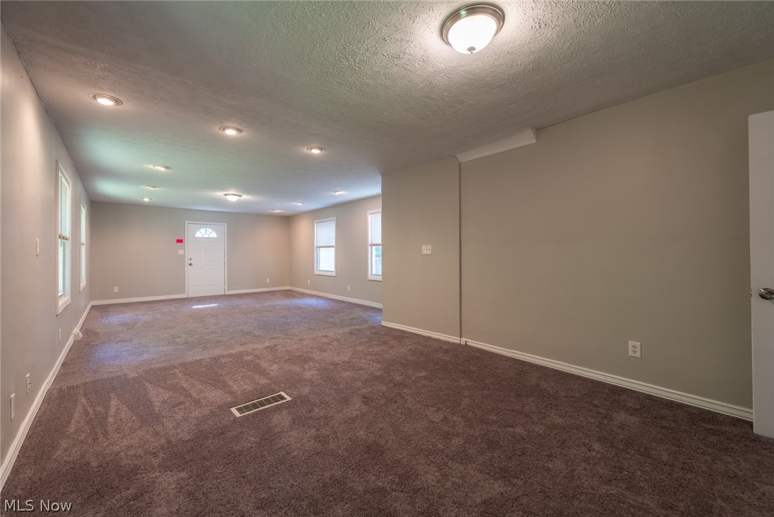 1112 Woodview Road Cleveland Heights, OH 44121 - Photo 16 of 35