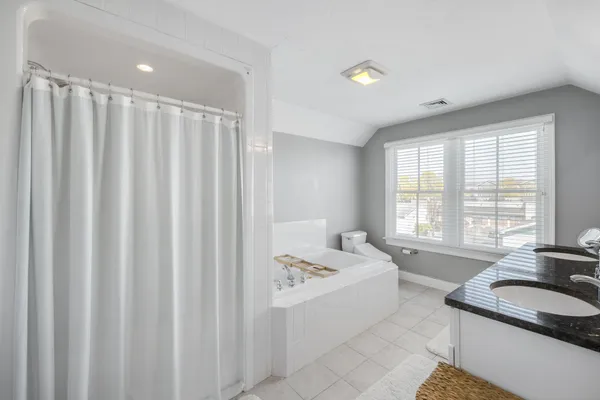 $875,000 | 480 Main Street, Unit 1U, Falmouth, MA 02540