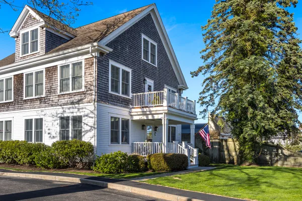 $875,000 | 480 Main Street, Unit 1U, Falmouth, MA 02540