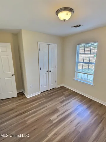 $1,600 | 2316 Paula Circle, Ocean Springs, MS 39564