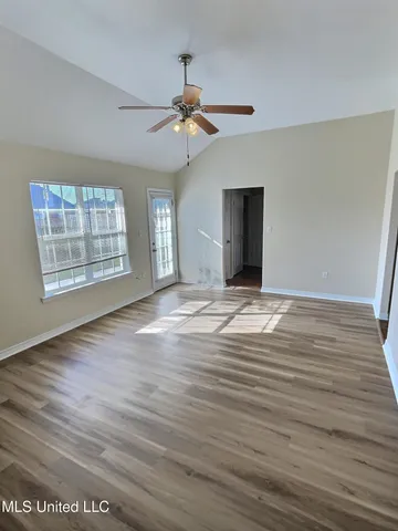 $1,600 | 2316 Paula Circle, Ocean Springs, MS 39564