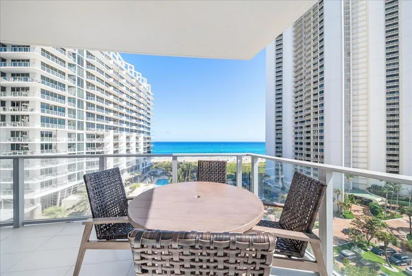 $29,500 | 3100 North Ocean Drive, Unit P905, Riviera Beach, FL 33404