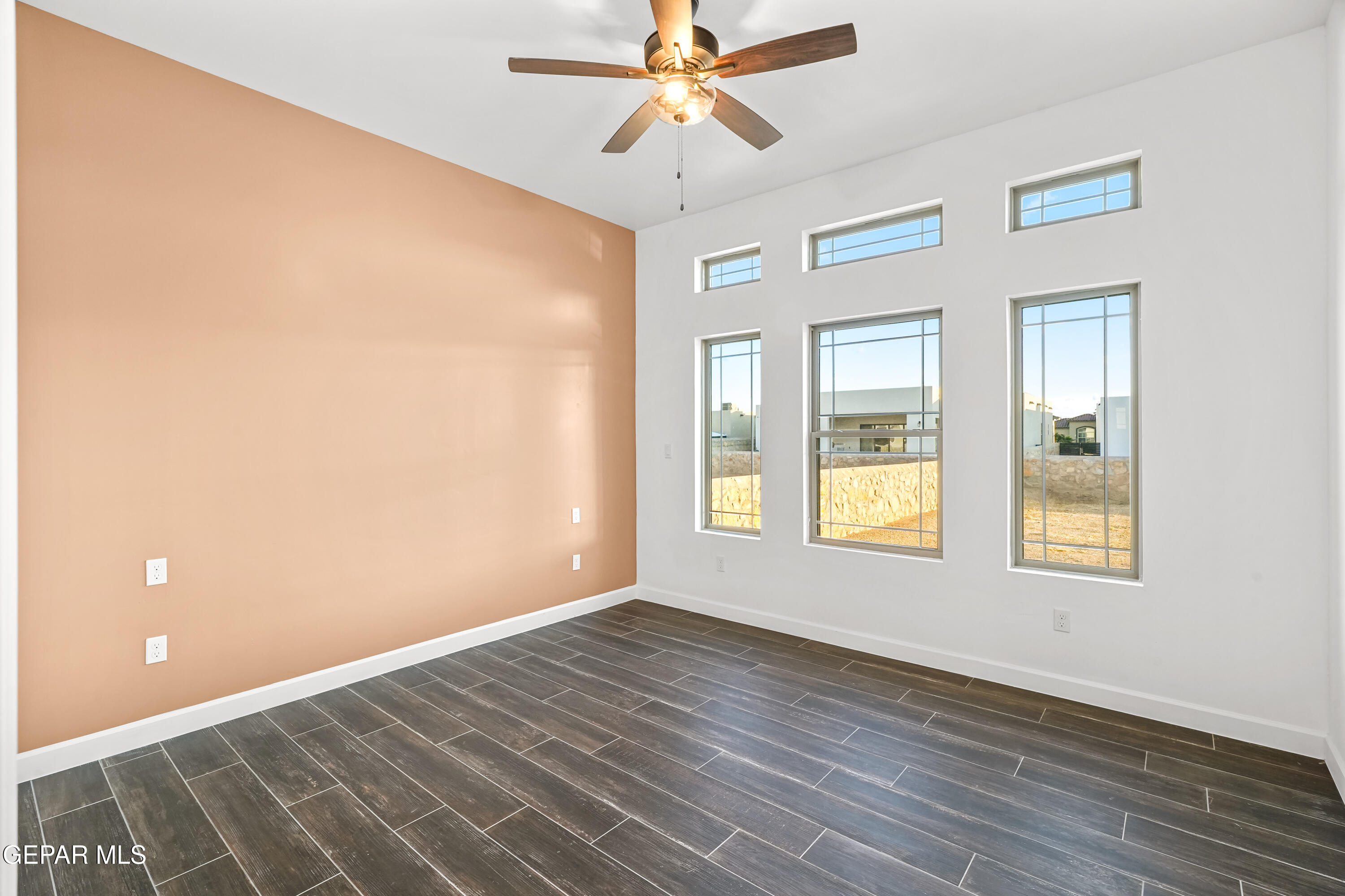 356 Rio De Jazmin Circle El Paso, TX 79932 - Photo 41 of 66 356 Rio De Jazmin-36