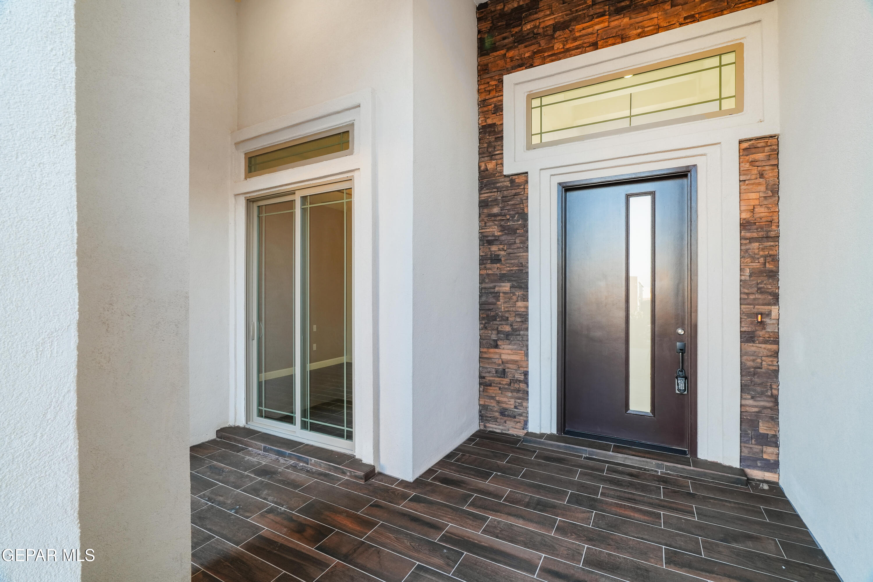356 Rio De Jazmin Circle El Paso, TX 79932 - Photo 5 of 66 356 Rio De Jazmin-48