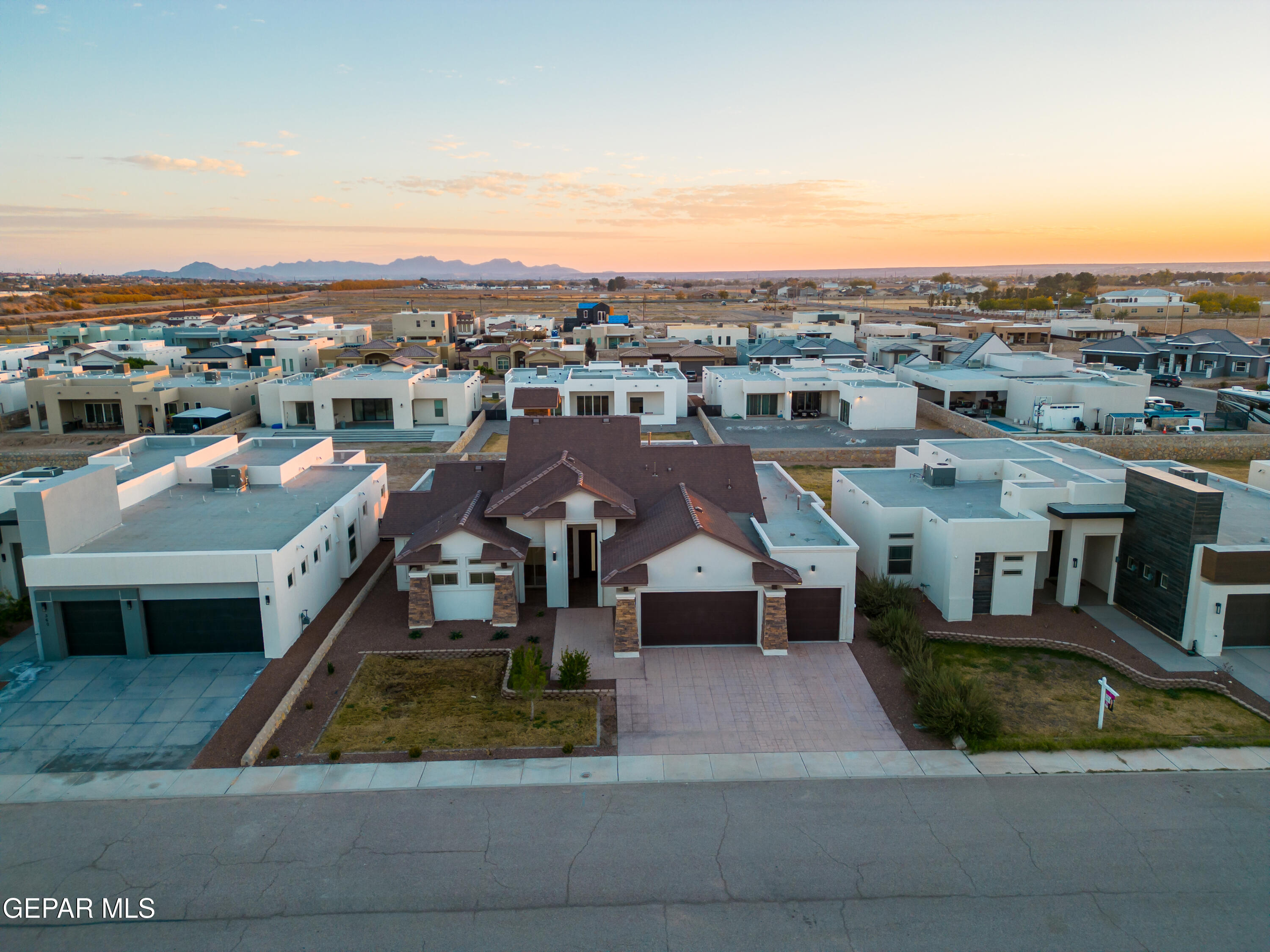 356 Rio De Jazmin Circle El Paso, TX 79932 - Photo 56 of 66 356 Rio De Jazmin DRONE-3