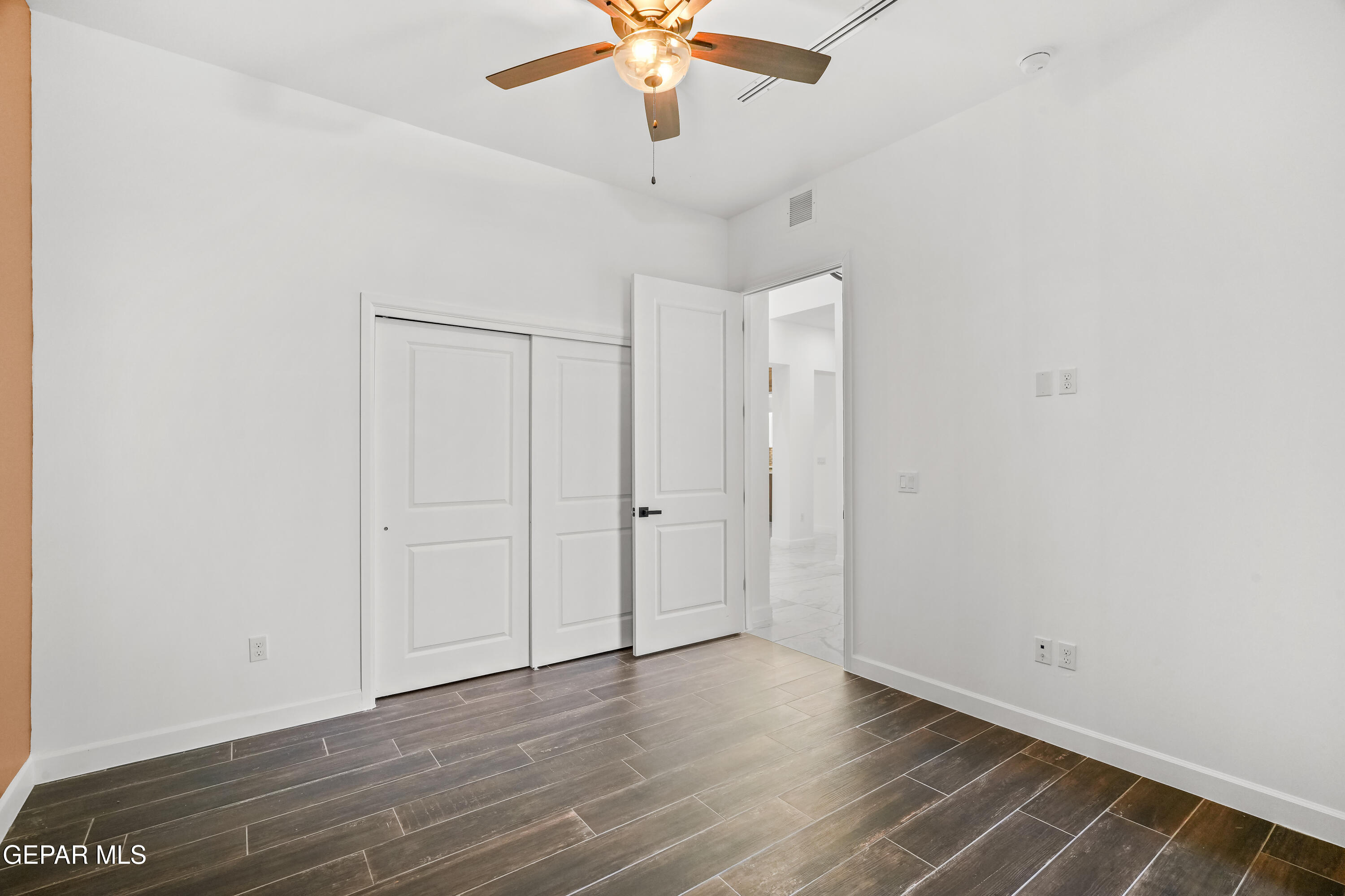 356 Rio De Jazmin Circle El Paso, TX 79932 - Photo 10 of 66 356 Rio De Jazmin-5